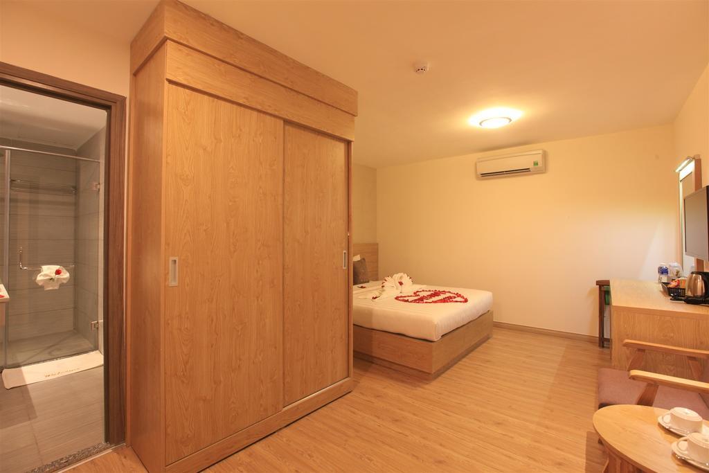 Minh Tam Hotel & Spa 3/2 Хошимин Экстерьер фото